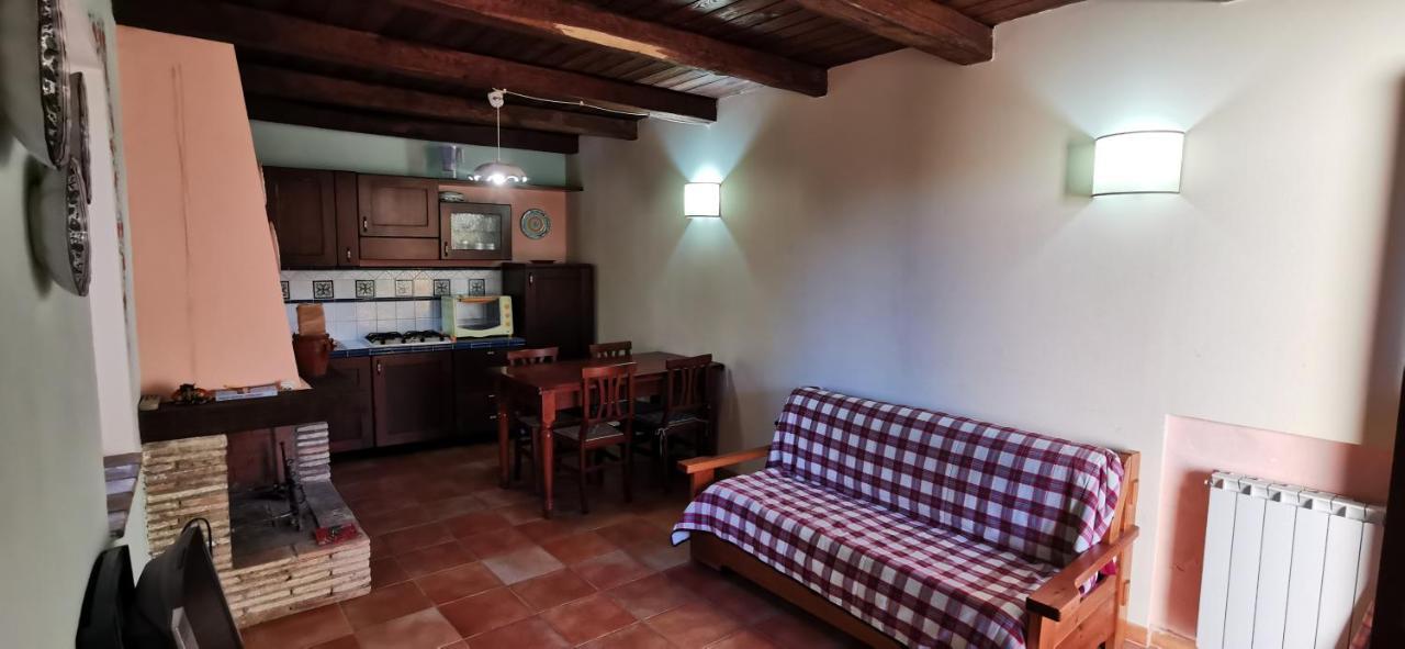 Country House Trevi Umbria Borghetto Vetuliae Santa Maria in Valle Bagian luar foto