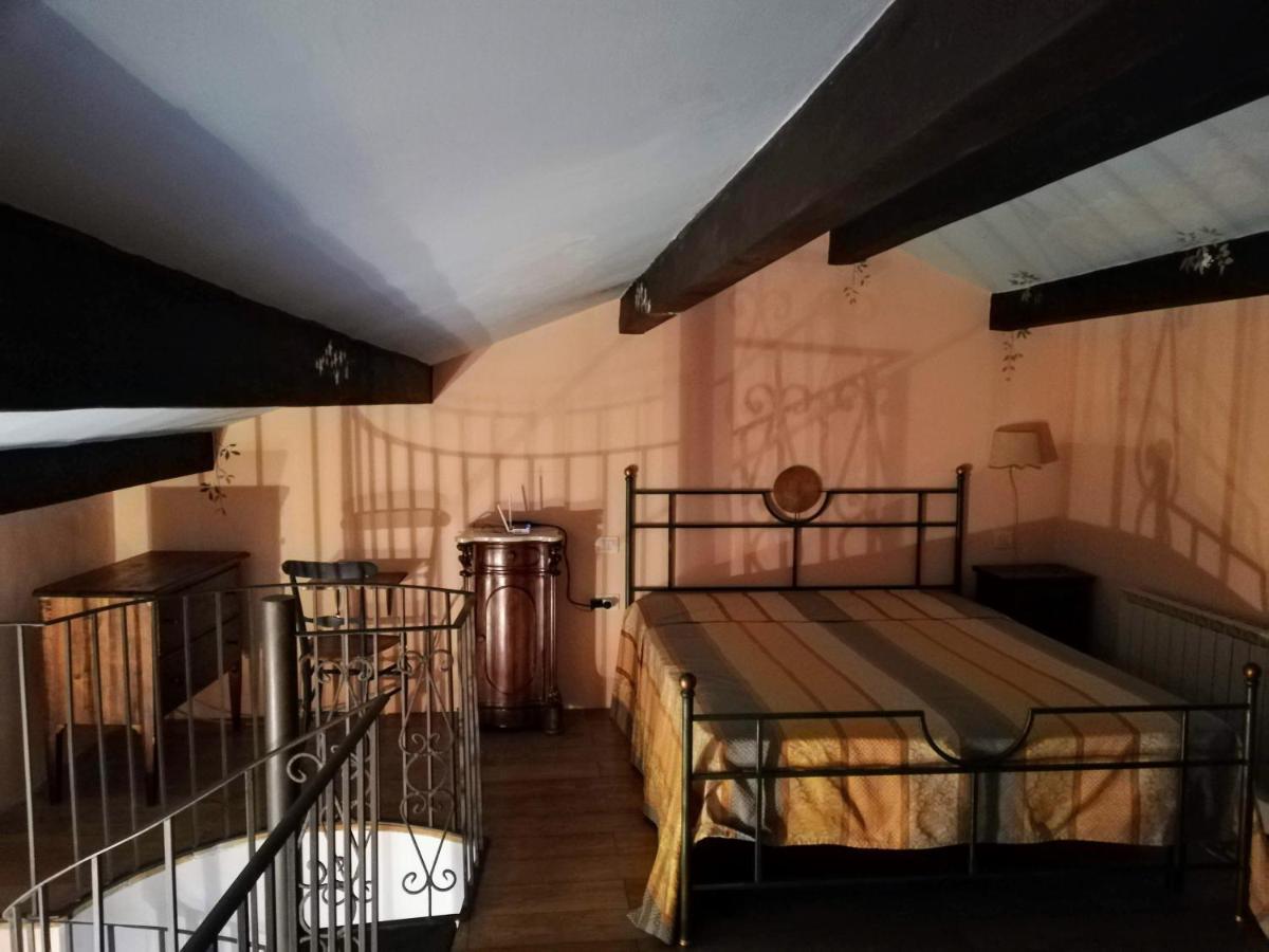 Country House Trevi Umbria Borghetto Vetuliae Santa Maria in Valle Bagian luar foto